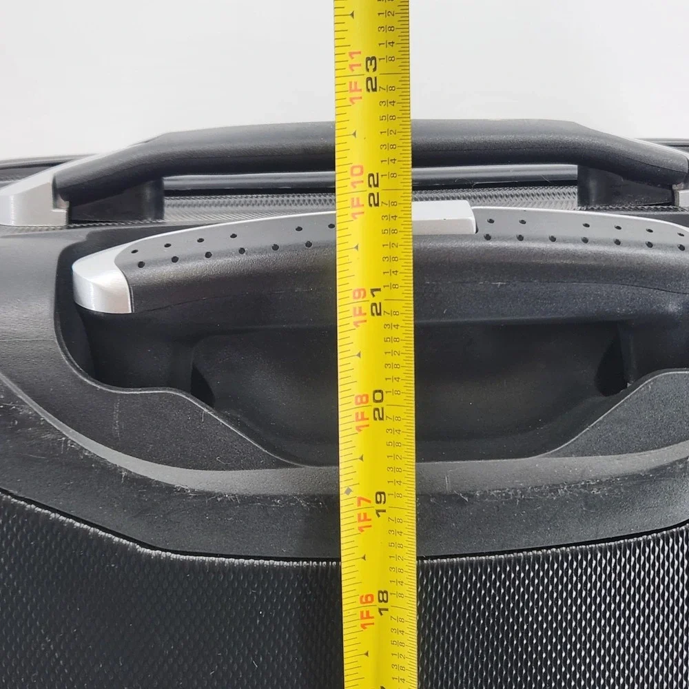 Samsonite 22 Inch Black Expandable Hard Side Spinner Carry On Luggage Suitcase